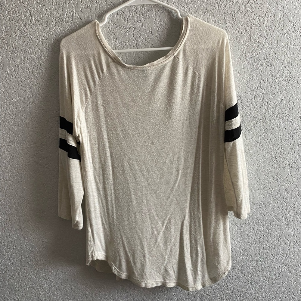 3/4 sleeve length shirt